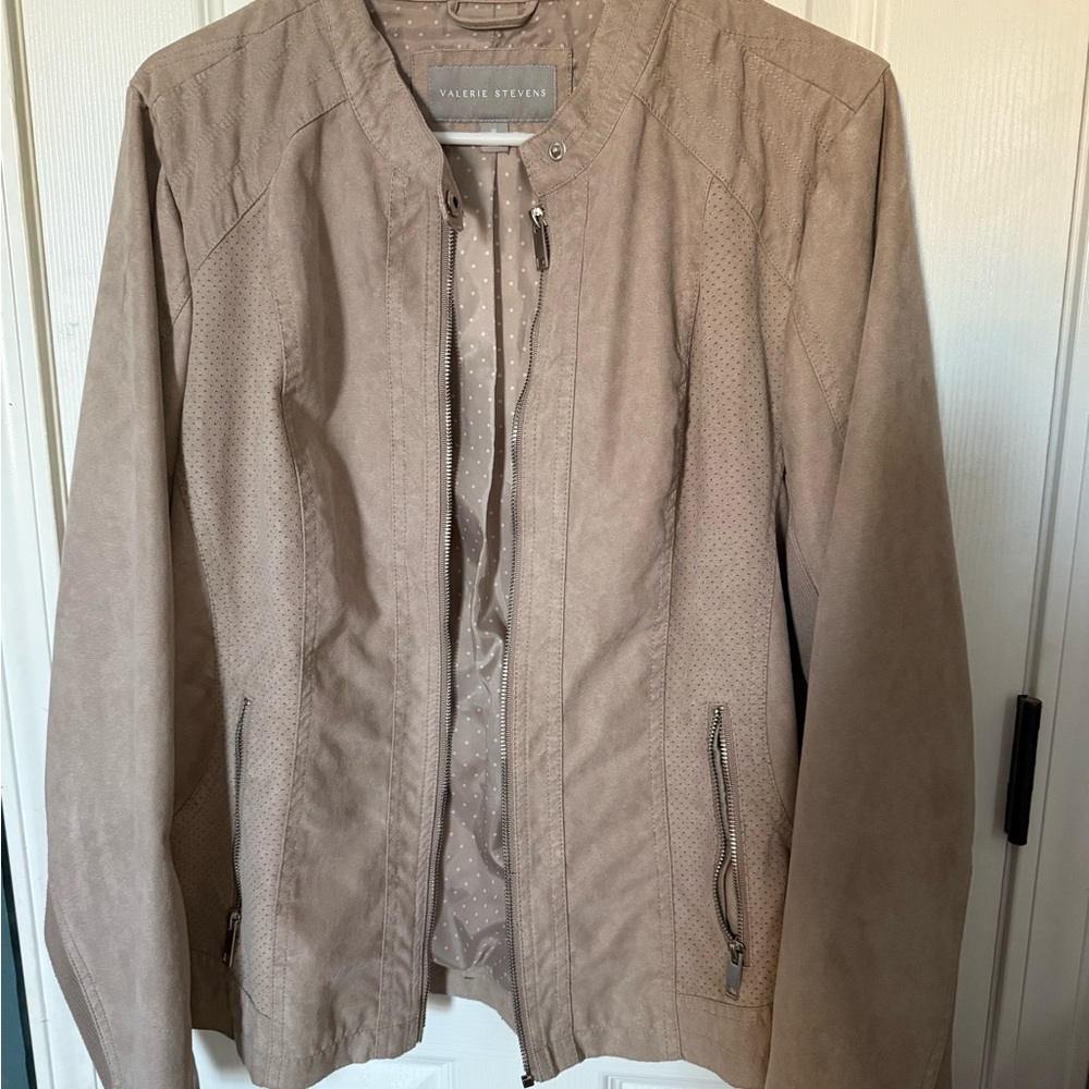 Valerie Stevens Light Brown Jacket